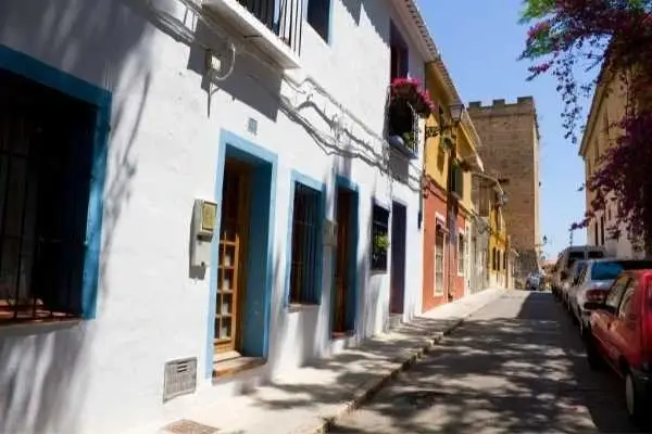 Why Do Retail Owners Trust VCT Builders Spain for Shop Refurbishments? Spain